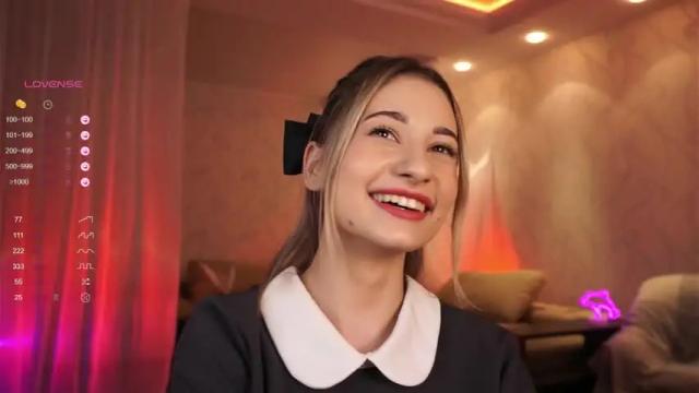 Image 10 of ameliajasmina Stream on Chaturbate on 15 months ago