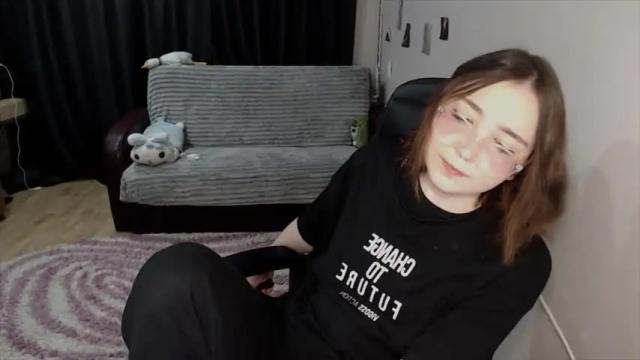 Image 10 of ameliakamishiro Stream on Chaturbate on 16 months ago