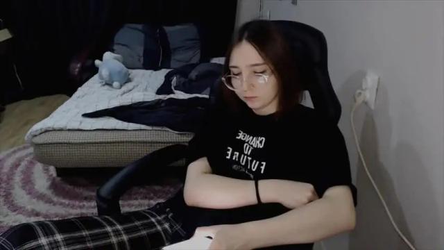 Image 4 of ameliakamishiro Stream on Chaturbate on 16 months ago