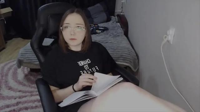 Image 11 of ameliakamishiro Stream on Chaturbate on 15 months ago
