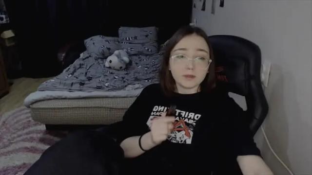 Image 12 of ameliakamishiro Stream on Chaturbate on 15 months ago