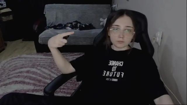 Image 10 of ameliakamishiro Stream on Chaturbate on 14 months ago