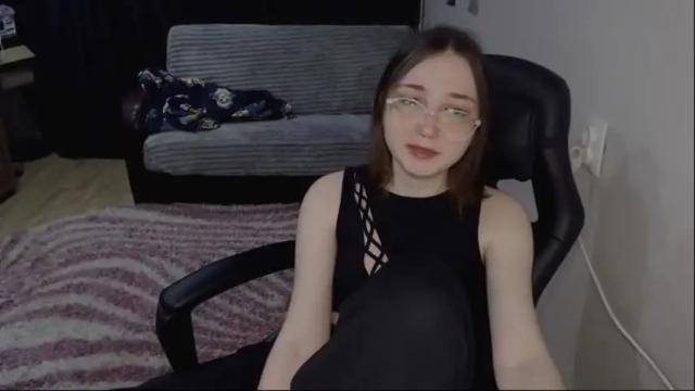 Image 7 of ameliakamishiro Stream on Chaturbate on 14 months ago