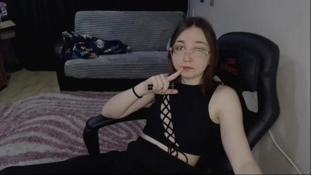 Thumbnail 3, ameliakamishiro's Stream at Chaturbate, 14 months ago