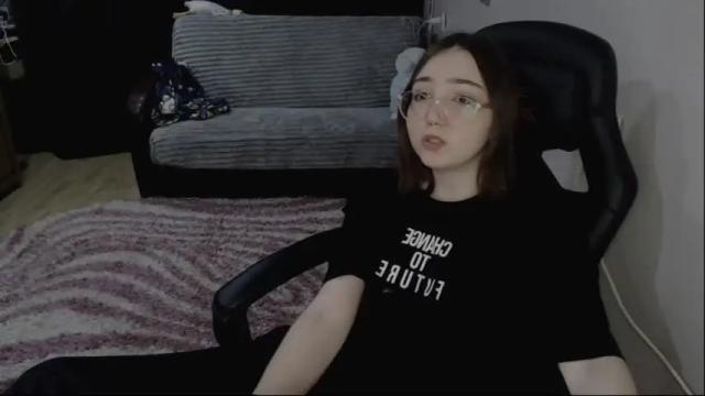 Image 10 of ameliakamishiro Stream on Chaturbate on 14 months ago