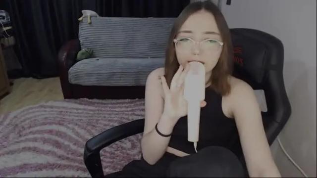 Thumbnail 2, ameliakamishiro's Stream at Chaturbate, 14 months ago