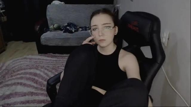 Thumbnail 3, ameliakamishiro's Stream at Chaturbate, 14 months ago