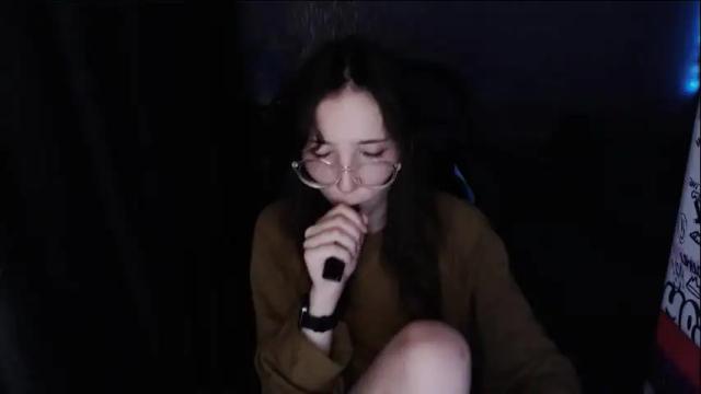 Image 11 of ameliakamishiro Stream on Chaturbate on 3 months ago