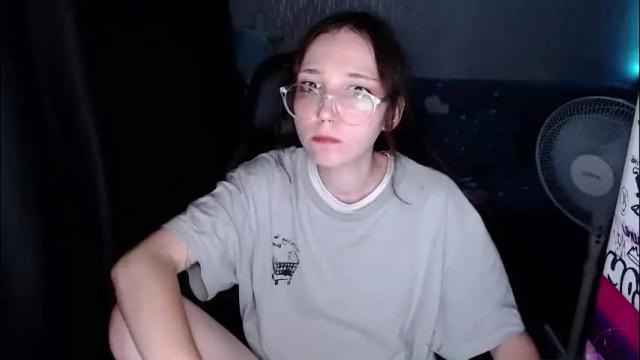 Image 2 of ameliakamishiro Stream on Chaturbate on 13 days ago