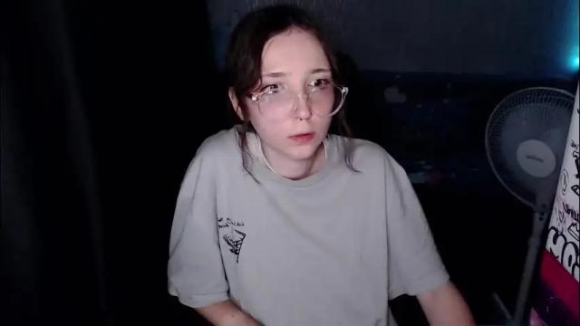 Image 6 of ameliakamishiro Stream on Chaturbate on 13 days ago