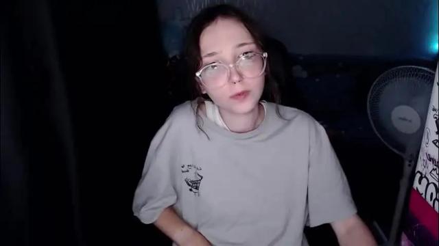 Image 7 of ameliakamishiro Stream on Chaturbate on 13 days ago