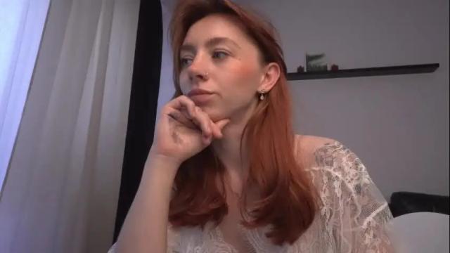 Image 3 of ameliamber0 Stream on Chaturbate on 3 months ago