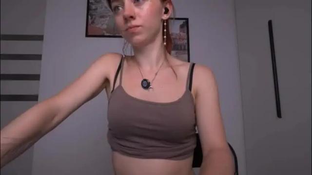 Image 3 of ameliamber0 Stream on Chaturbate on 24 days ago