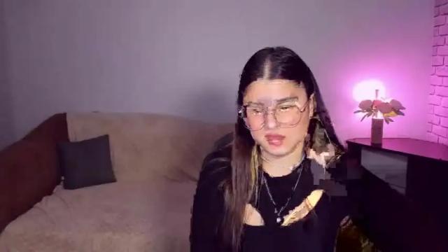 Image 2 of ameliamorrison Stream on Chaturbate on 15 months ago