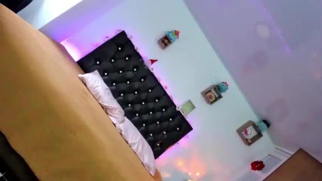 Image 12 of ameliasexdoll Stream on Chaturbate on 19 months ago