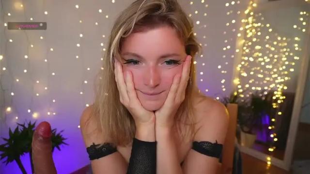 Image 10 of ameliasweety69 Stream on Chaturbate on 14 months ago