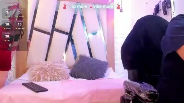 Image 3 of ameliaterry_2 Stream on Chaturbate on 13 months ago