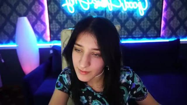 Image 11 of ameliawain Stream on Chaturbate on 18 months ago