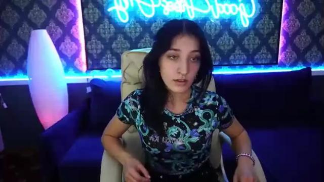 Image 12 of ameliawain Stream on Chaturbate on 18 months ago