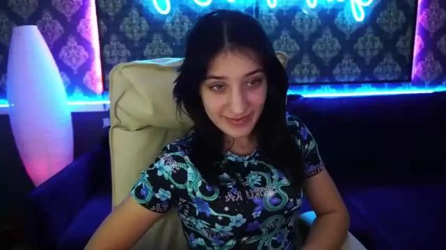 Image 2 of ameliawain Stream on Chaturbate on 18 months ago