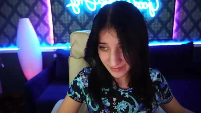 Image 7 of ameliawain Stream on Chaturbate on 18 months ago