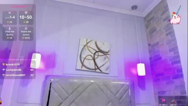 Image 2 of amelie_19_ Stream on Chaturbate on 9 months ago