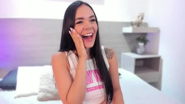 Thumbnail 1, amelie_gonzalez's Stream at Chaturbate, 13 months ago