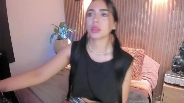 Image 8 of amelie_x Stream on Chaturbate on 2 months ago