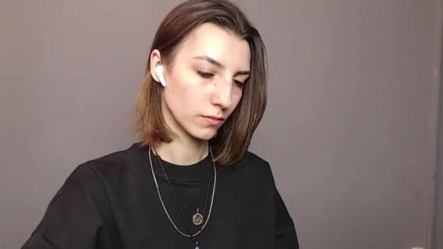 Image 7 of ameliecameron Stream on Chaturbate on 14 months ago