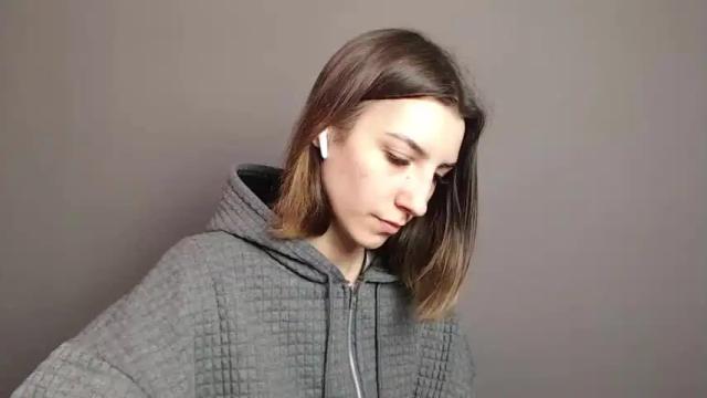 Image 12 of ameliecameron Stream on Chaturbate on 14 months ago