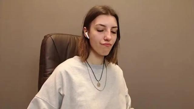 Image 10 of ameliecameron Stream on Chaturbate on 14 months ago
