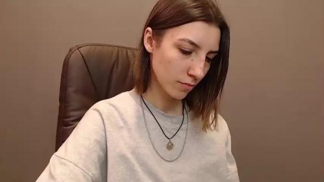 Image 10 of ameliecameron Stream on Chaturbate on 14 months ago