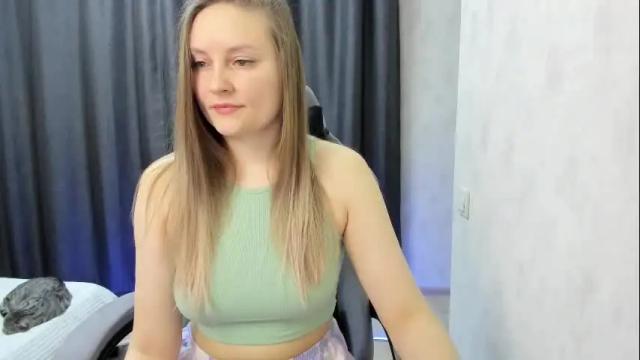 Image 2 of ameliecameron Stream on Chaturbate on 15 days ago