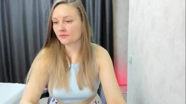 Image 2 of ameliecameron Stream on Chaturbate on 1 month ago