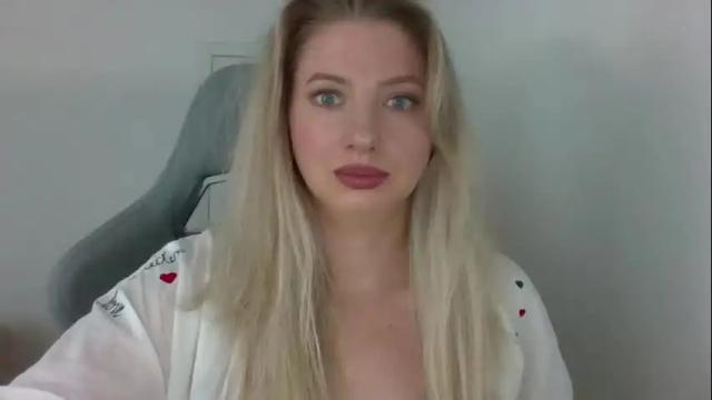 Image 8 of amelieleclair Stream on Chaturbate on 5 months ago