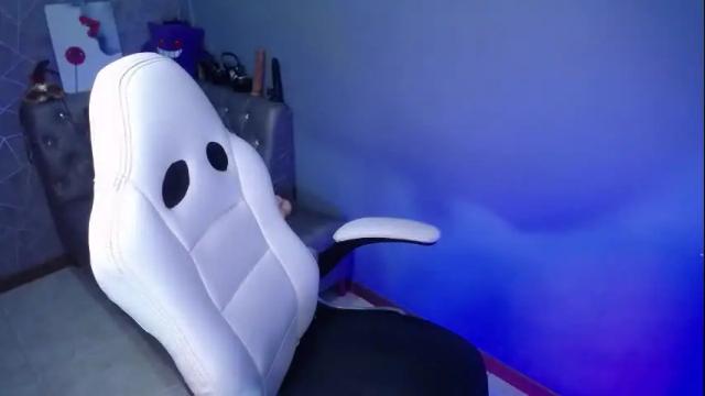 Image 7 of amelierouss Stream on Chaturbate on 2 months ago