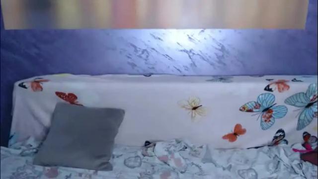 Image 4 of ameliesander Stream on Chaturbate on 3 months ago