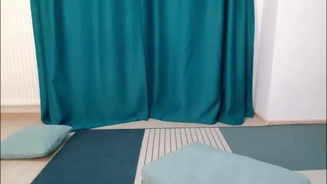 Image 7 of ameliesander Stream on Chaturbate on 1 month ago