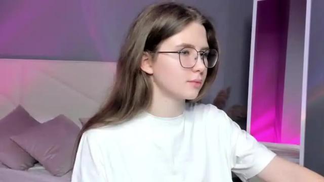 Image 7 of ameliia_castro Stream on Chaturbate on 14 months ago