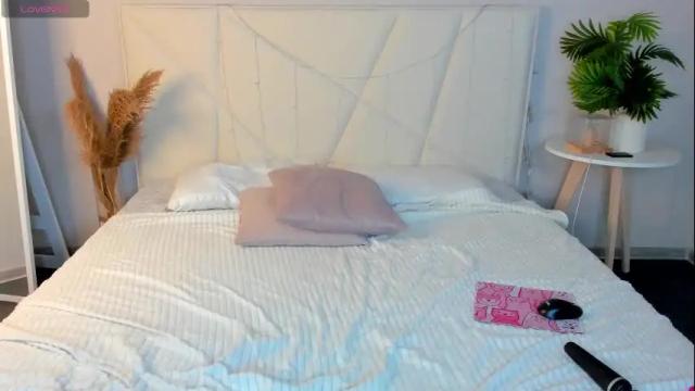 Image 11 of ameliia_castro Stream on Chaturbate on 29 days ago