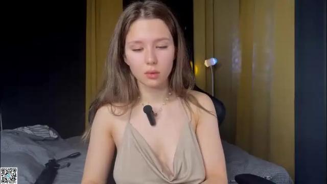 Image 11 of ameliia_castro Stream on Chaturbate on 4 days ago