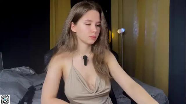 Image 12 of ameliia_castro Stream on Chaturbate on 4 days ago