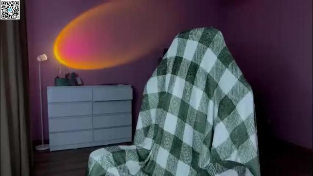 Image 2 of ameliia_castro Stream on Chaturbate on 2 months ago