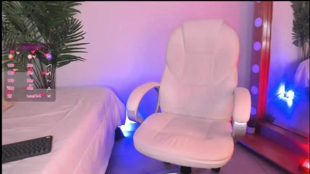 Image 12 of ameliie_brown Stream on Chaturbate on 1 month ago