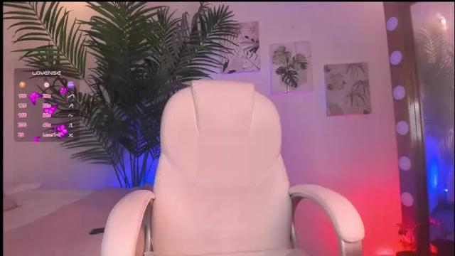 Image 6 of ameliie_brown Stream on Chaturbate on 13 days ago