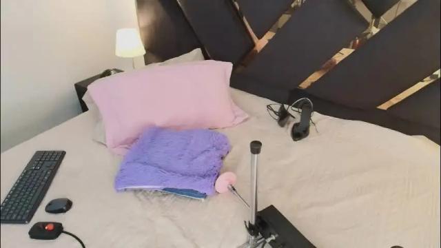 Image 7 of ameliie_saenz Stream on Chaturbate on 1 month ago