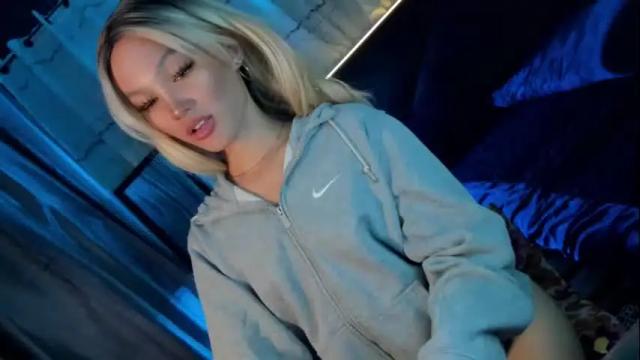Image 6 of amelinckx Stream on Chaturbate on 1 month ago