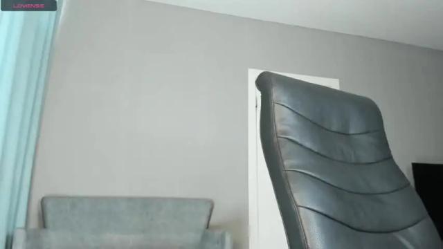 Image 12 of amelle_me Stream on Chaturbate on 20 months ago