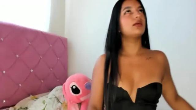 Image 4 of amelya_brown Stream on Chaturbate on 22 months ago