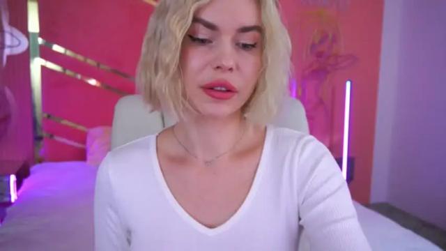 Image 2 of amelydragons Stream on Chaturbate on 16 months ago